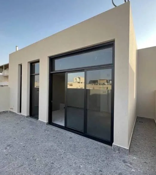 شبابيك ألمنيوم منزلية في الرياض