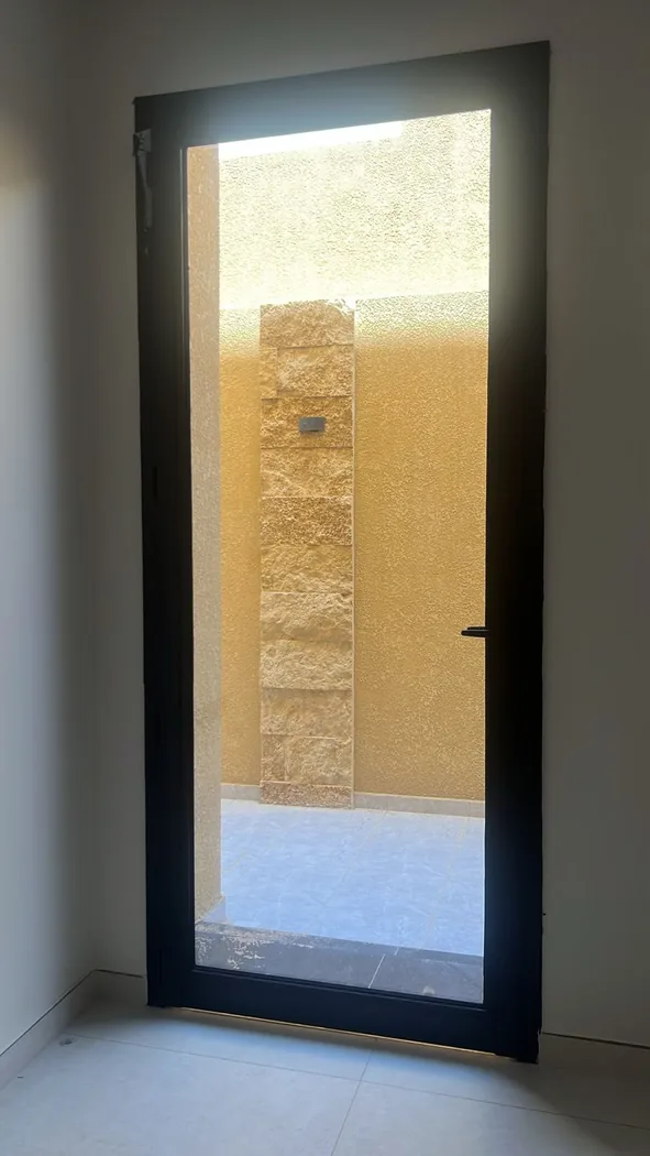 تفاصيل مطبخ ألمنيوم في الرياض